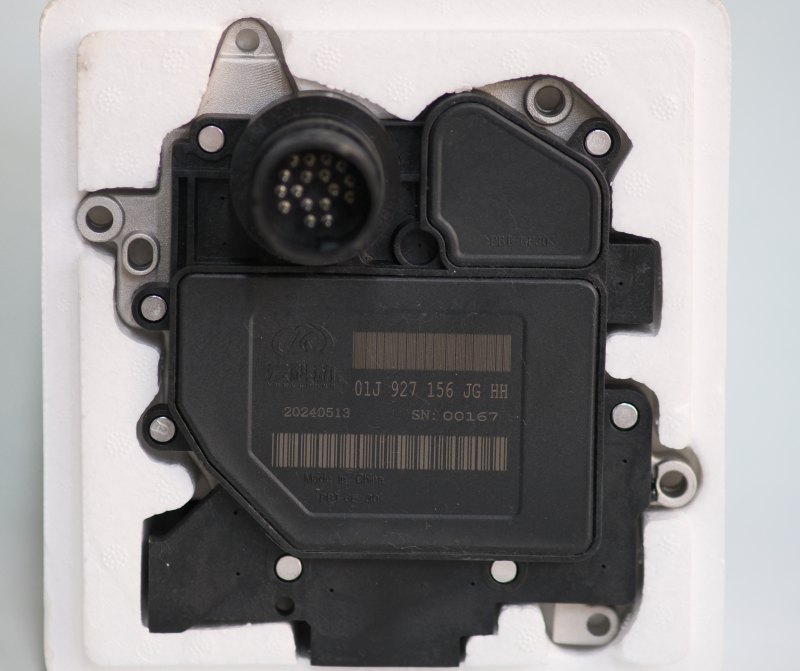 01J transmission control unit - Auto parts product from Huizhou Yunteng Electronics